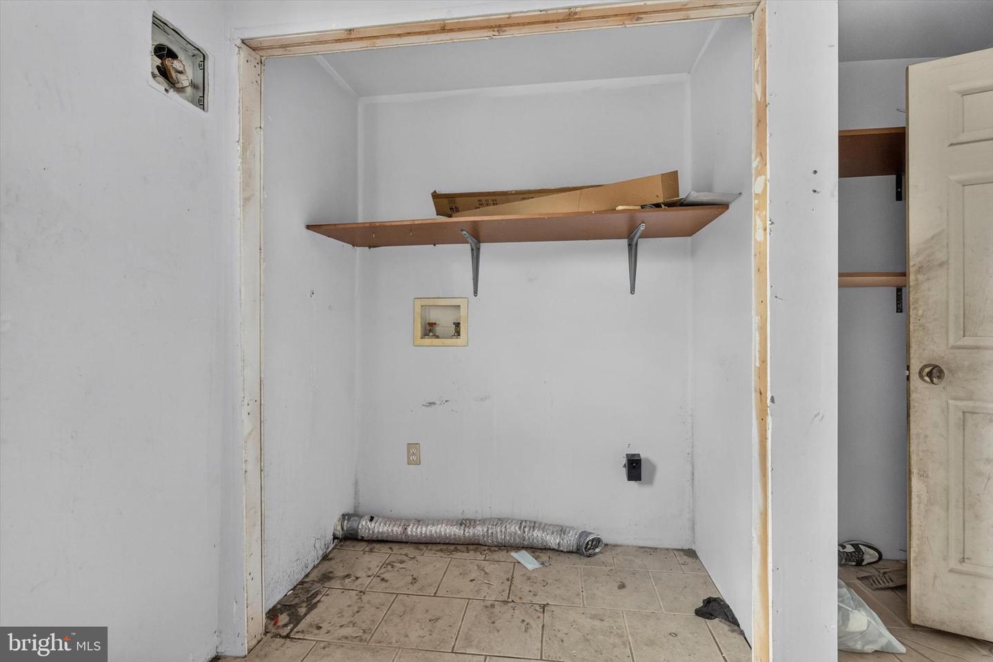 204 Walnut St Property Photo 18