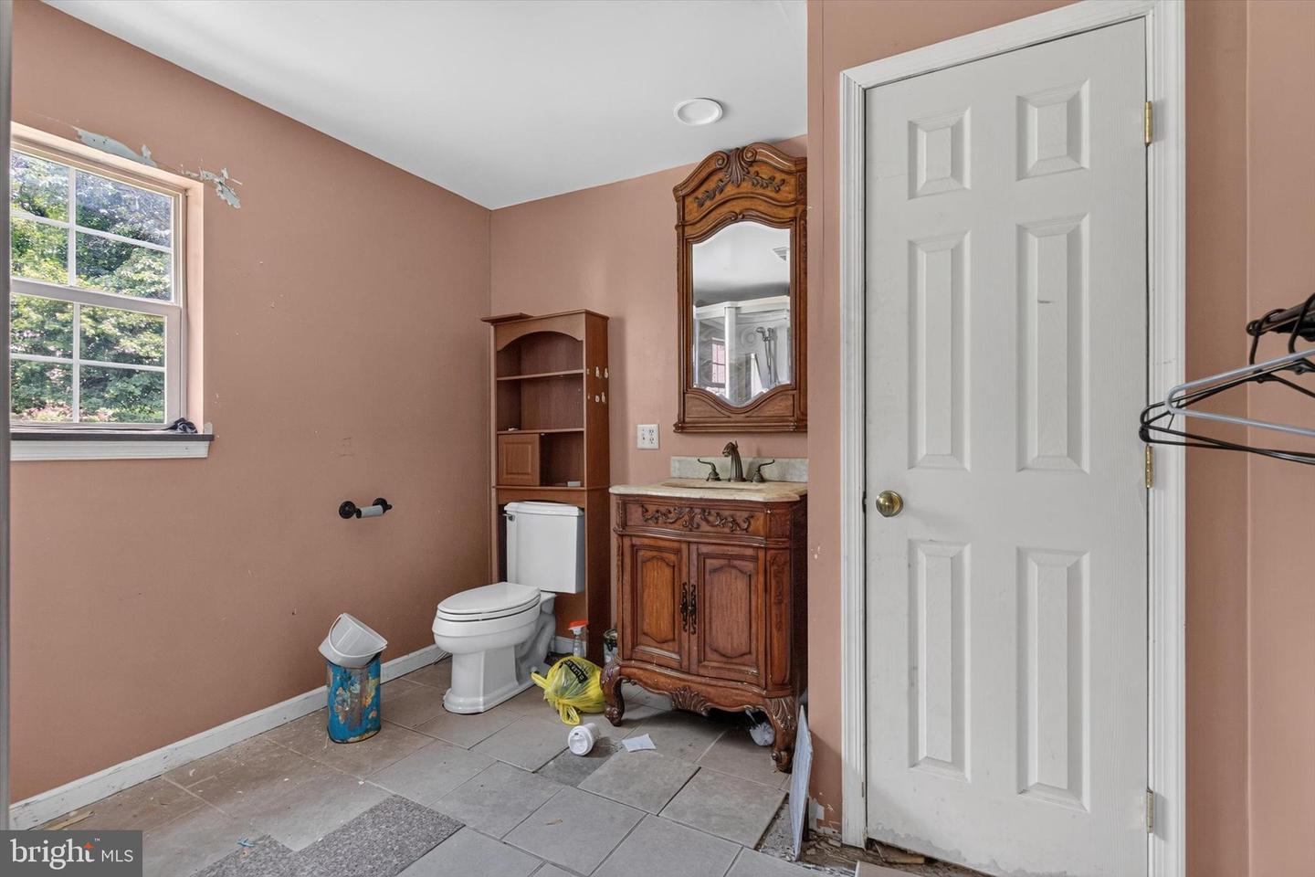 204 Walnut St Property Photo 21