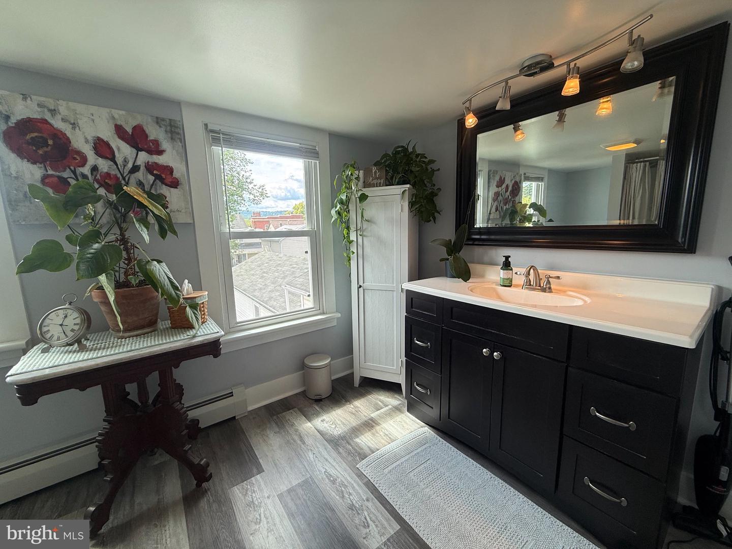 185 Market St Property Photo 1