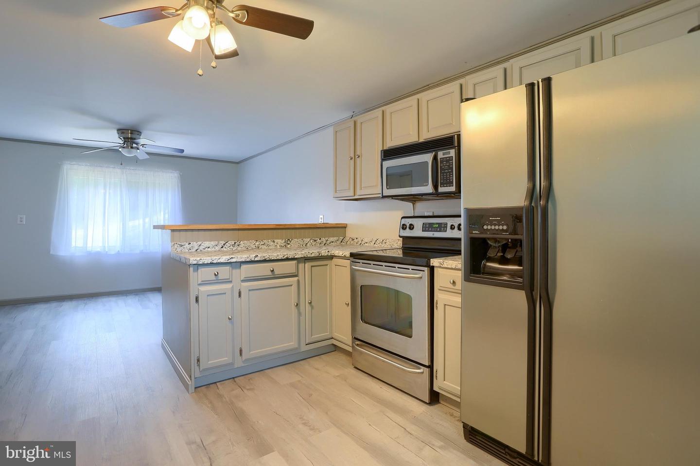 301 Lenker Rd Property Photo 14