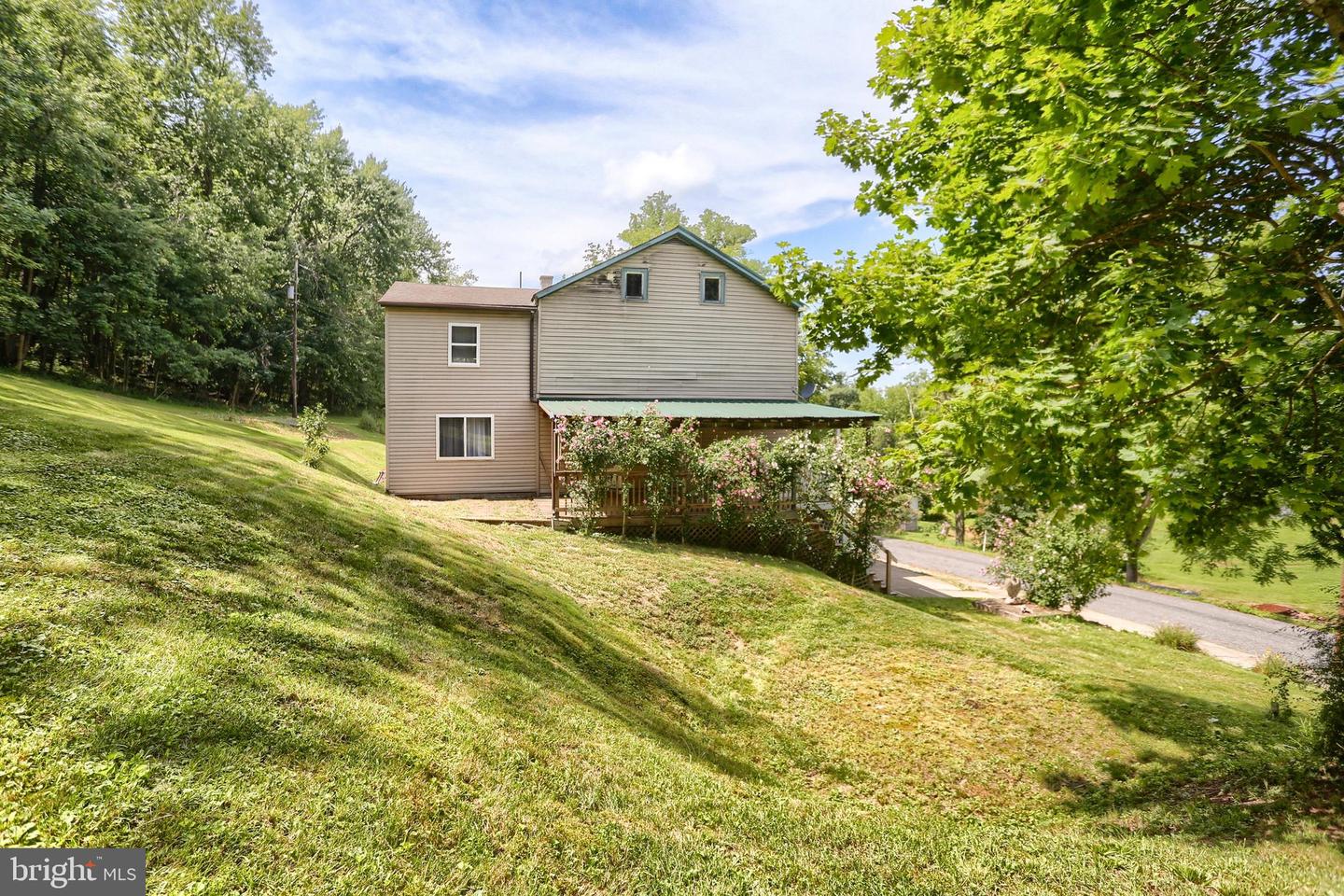301 Lenker Rd Property Photo 44
