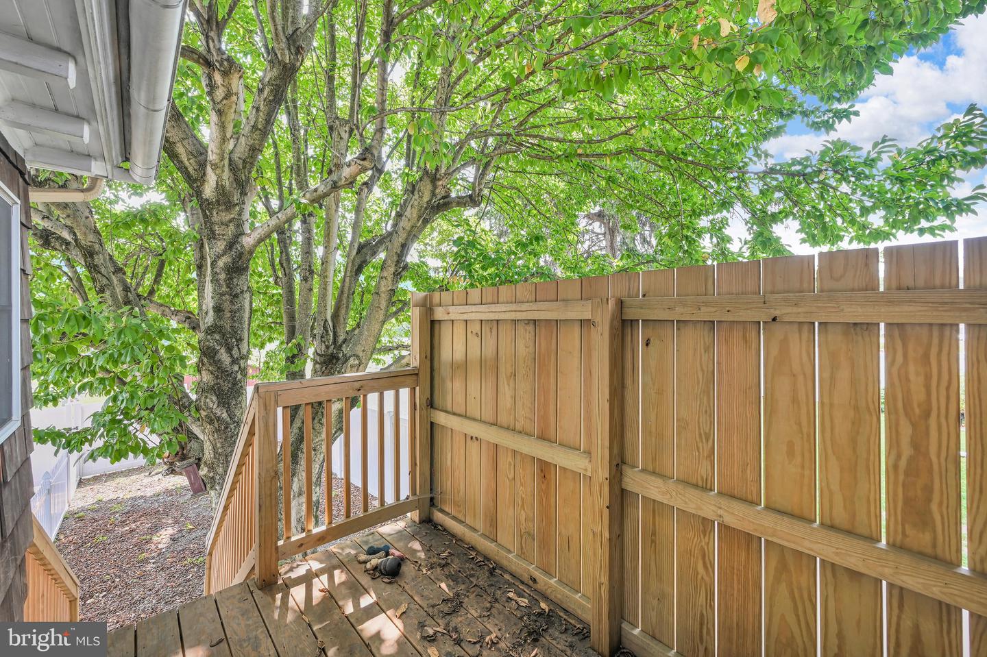 623 Pottsville St Property Photo 29