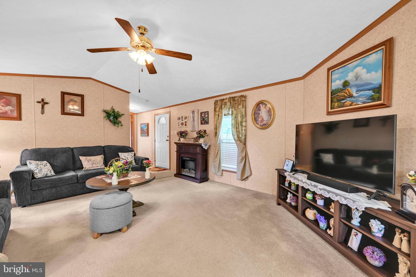 140 David Dr Property Photo 11