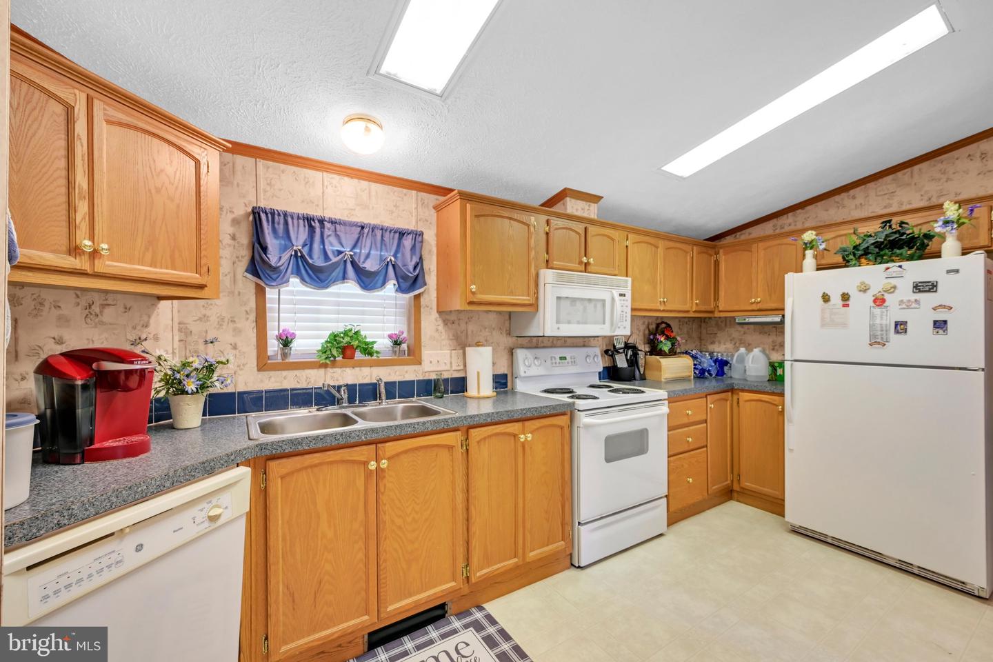 140 David Dr Property Photo 15