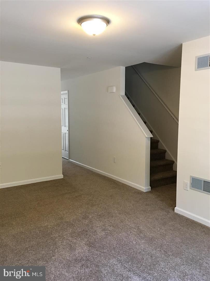 4742 Tuscarora St Property Photo 2