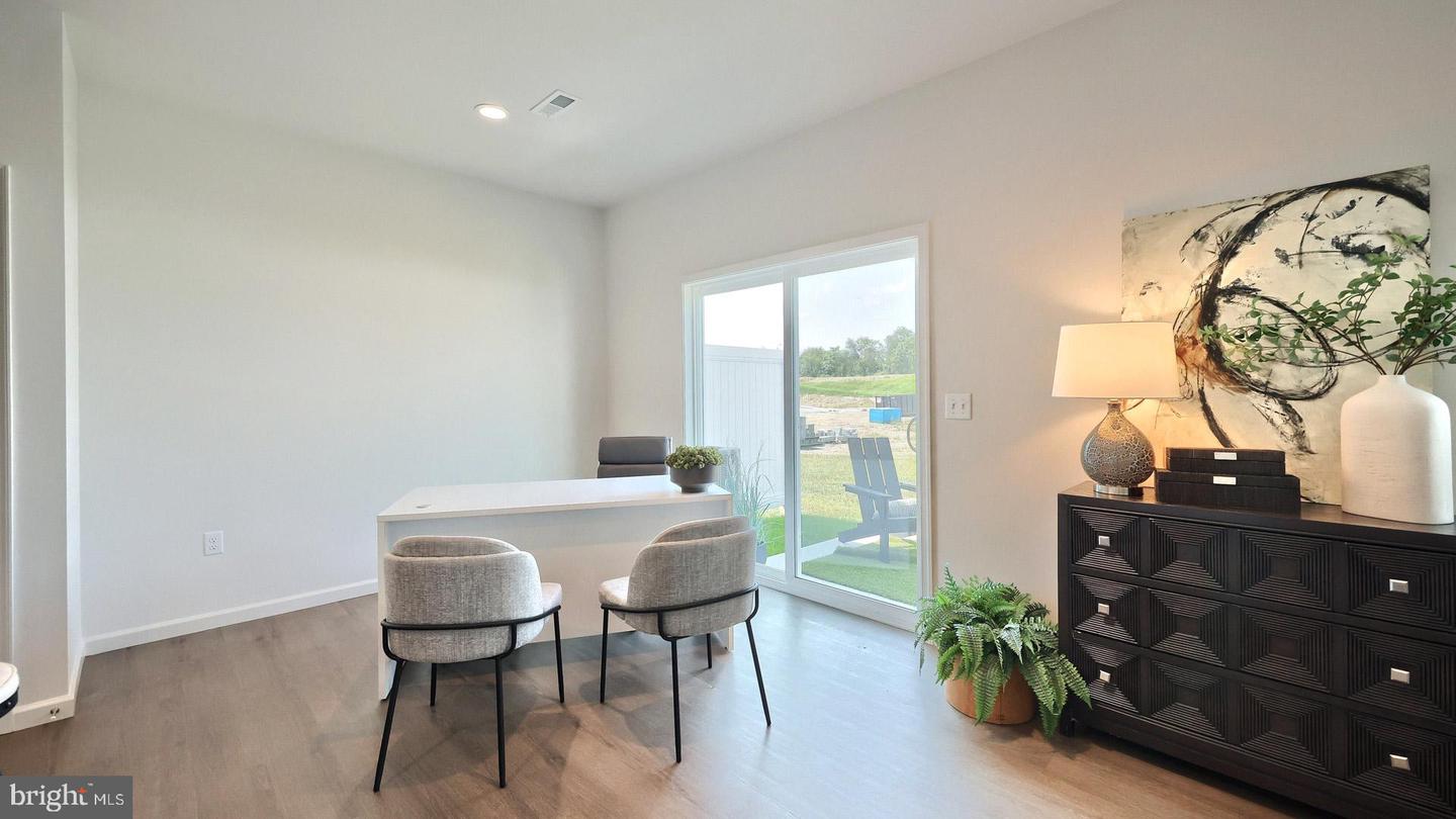 7848 Oak Brook Dr Property Photo 10