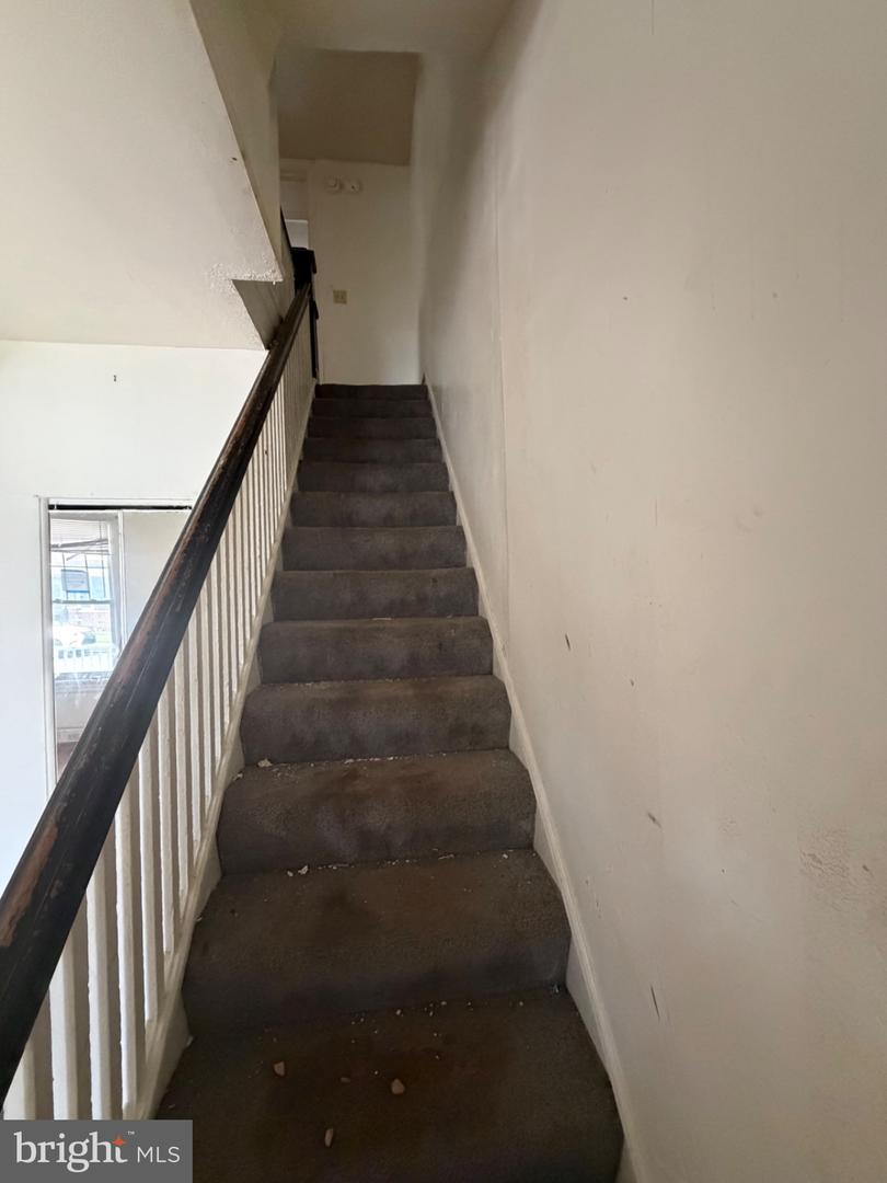 1612 Briggs St Property Photo 9