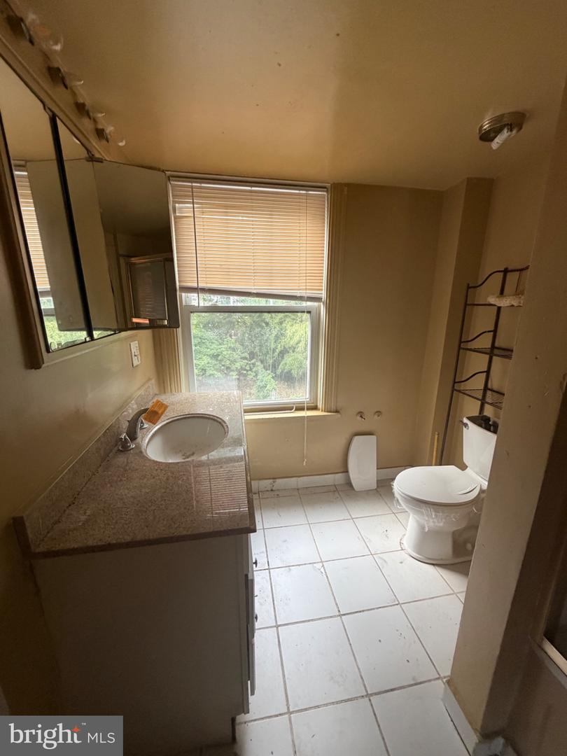 1612 Briggs St Property Photo 10