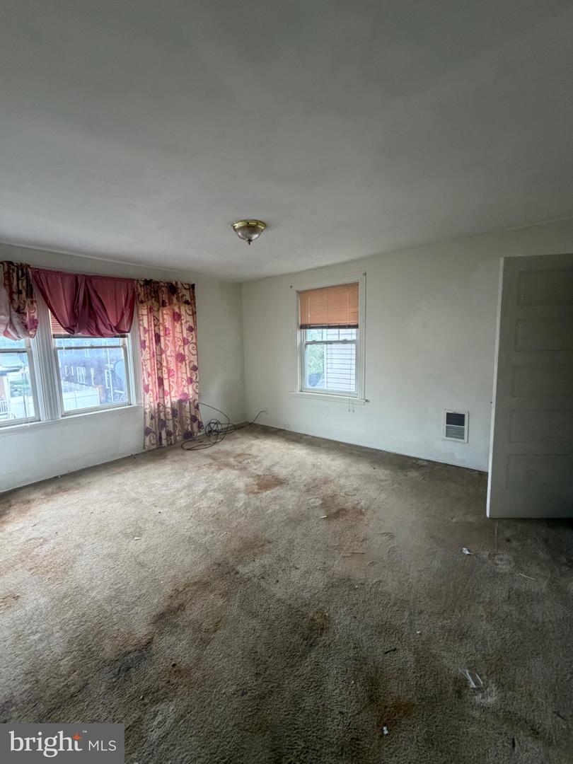 1612 Briggs St Property Photo 14