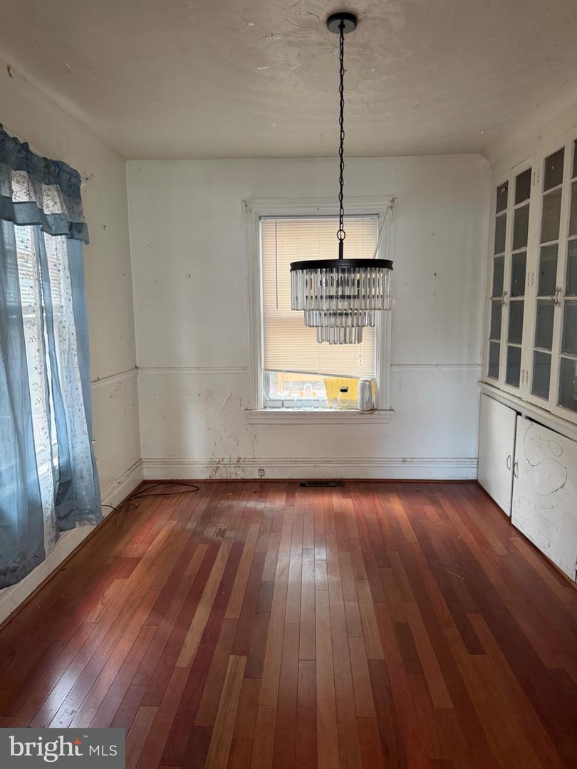 1612 Briggs St Property Photo 17