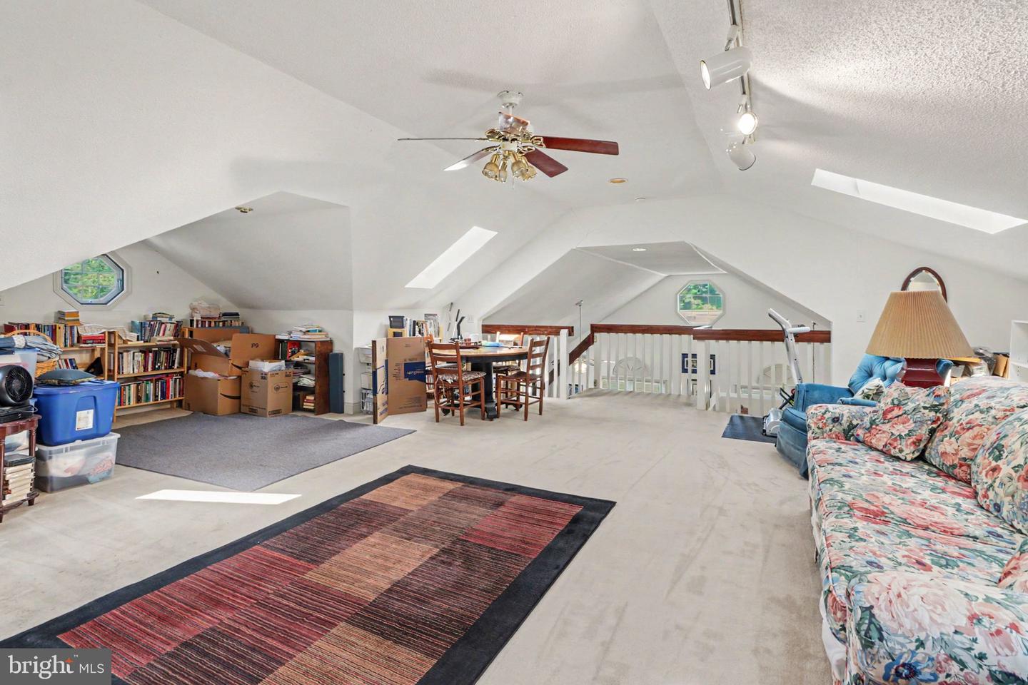 331 Eddington Ave Property Photo 24