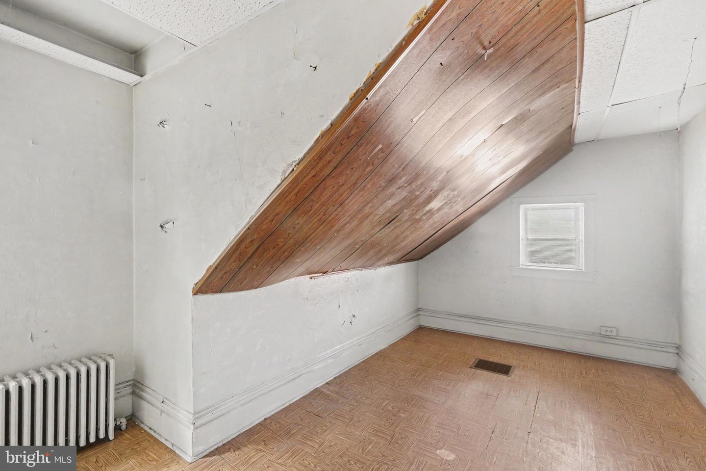 2120 Walnut St Property Photo 19