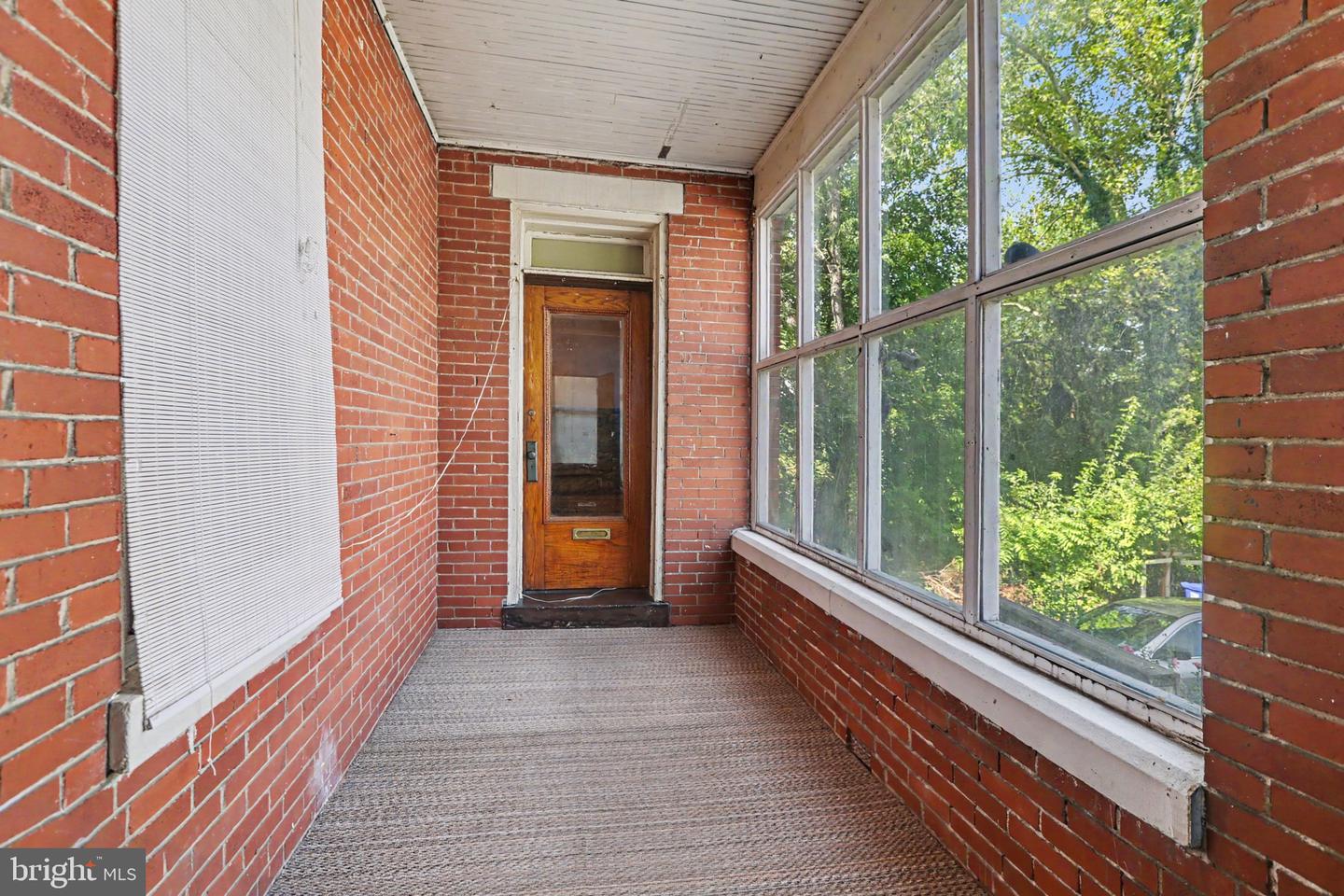 2120 Walnut St Property Photo 21