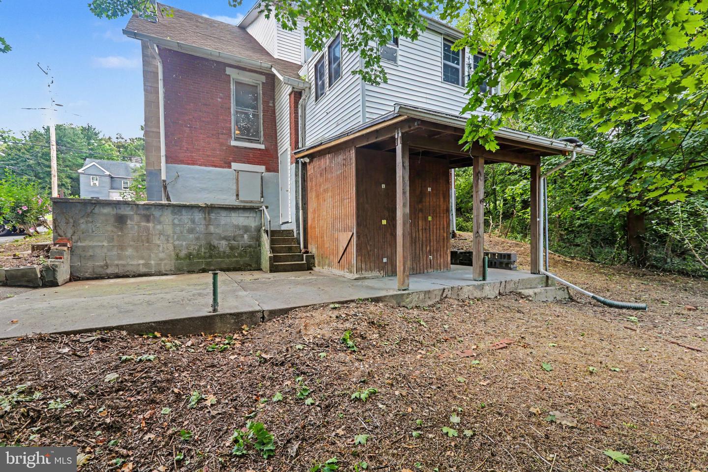 2120 Walnut St Property Photo 26