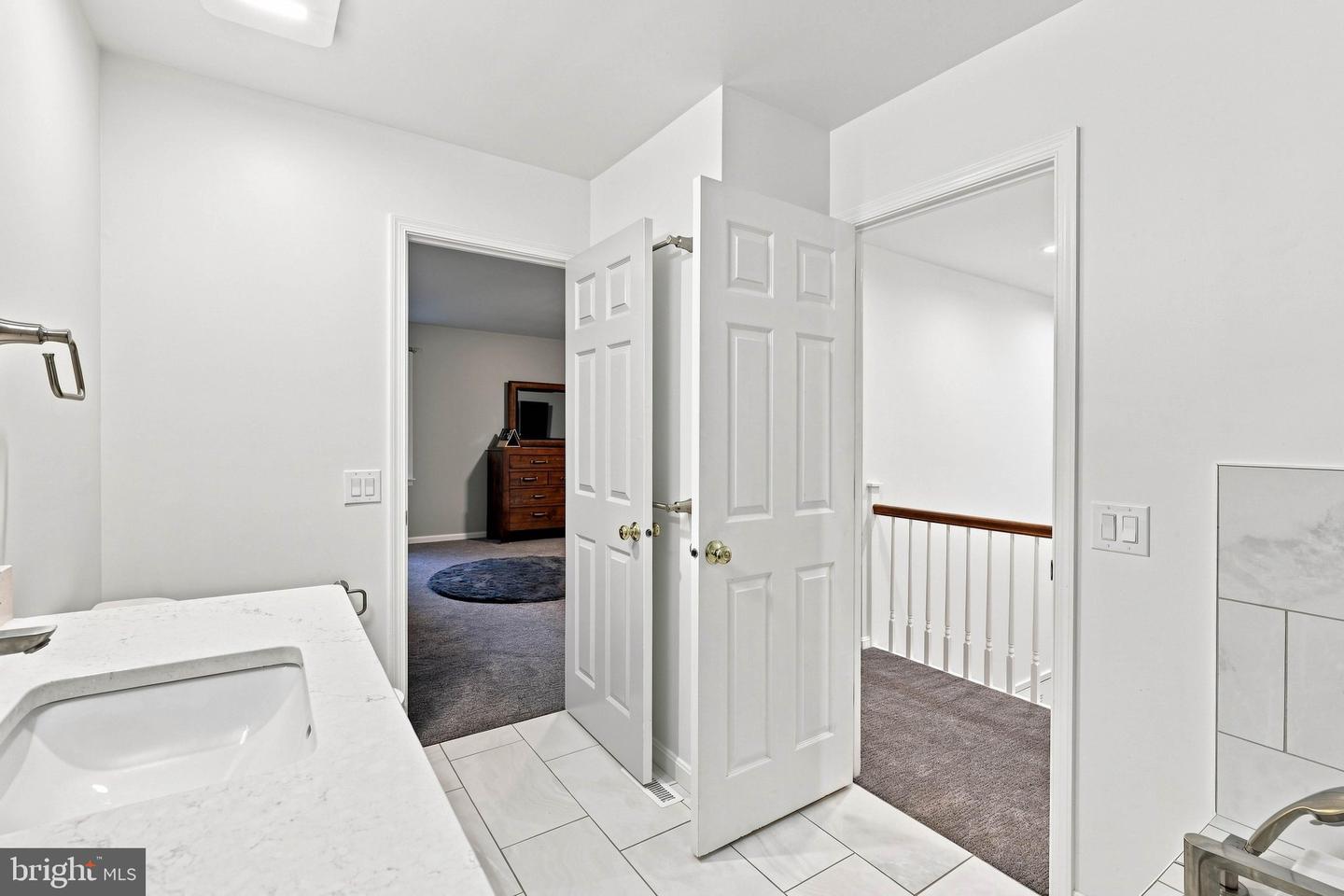 1203 Limerick Ct Property Photo 34
