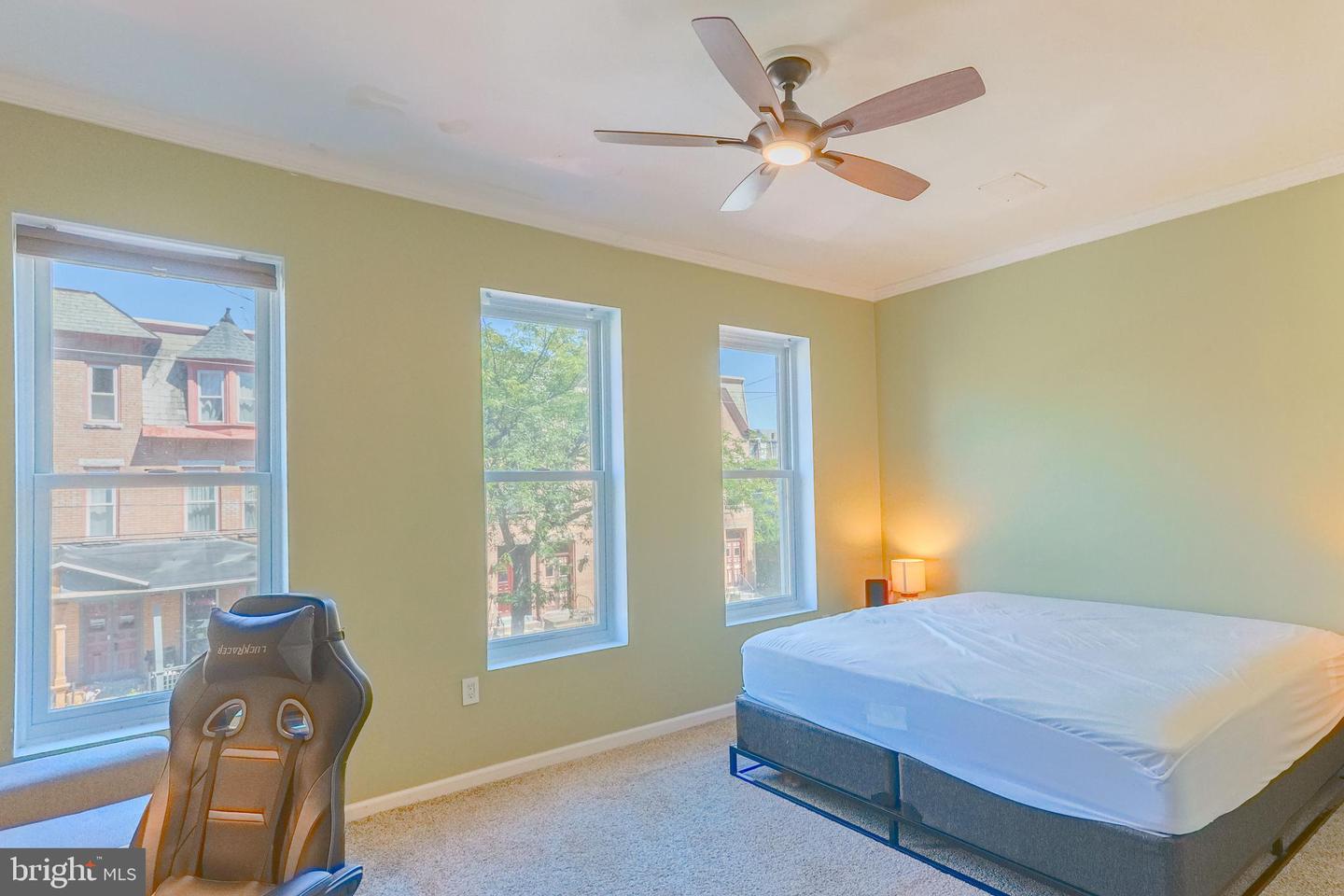 1622 Green St Property Photo 12
