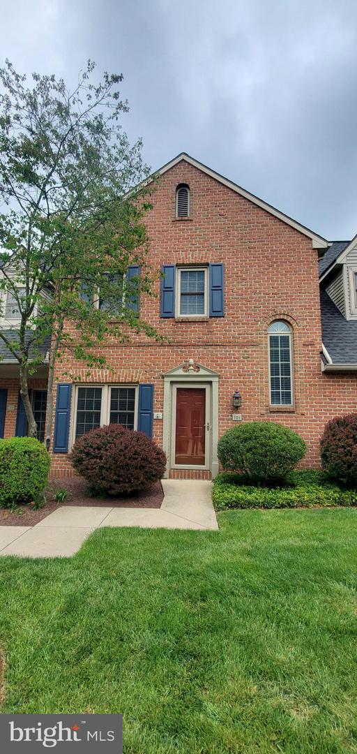 121 Wyndham Way Property Photo 2