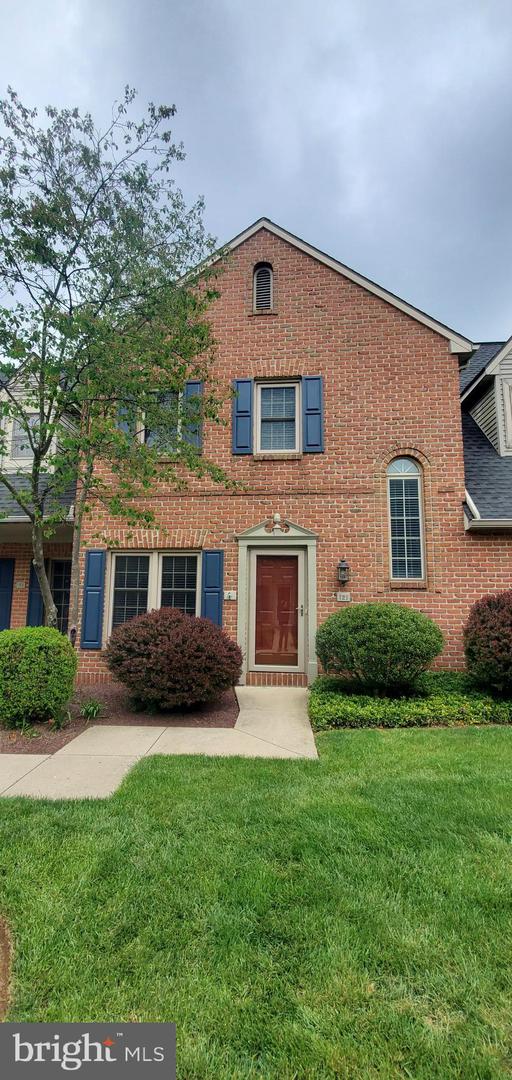 121 Wyndham Way Property Photo 3