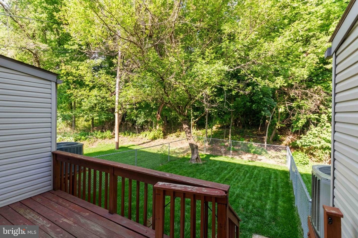9105 Joyce Property Photo 18
