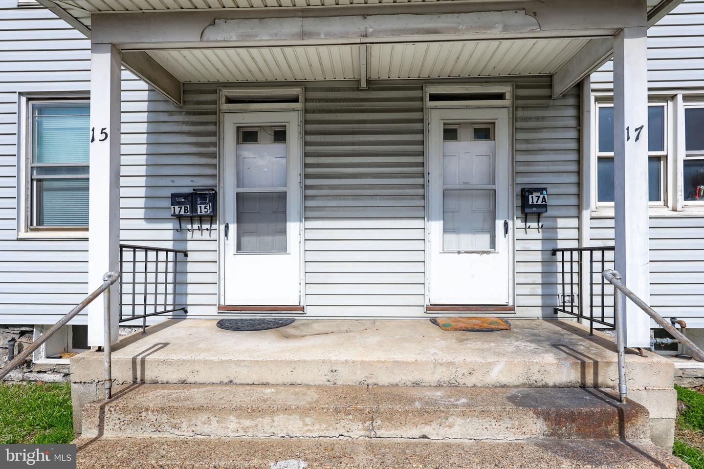15 S Front St Property Photo 21
