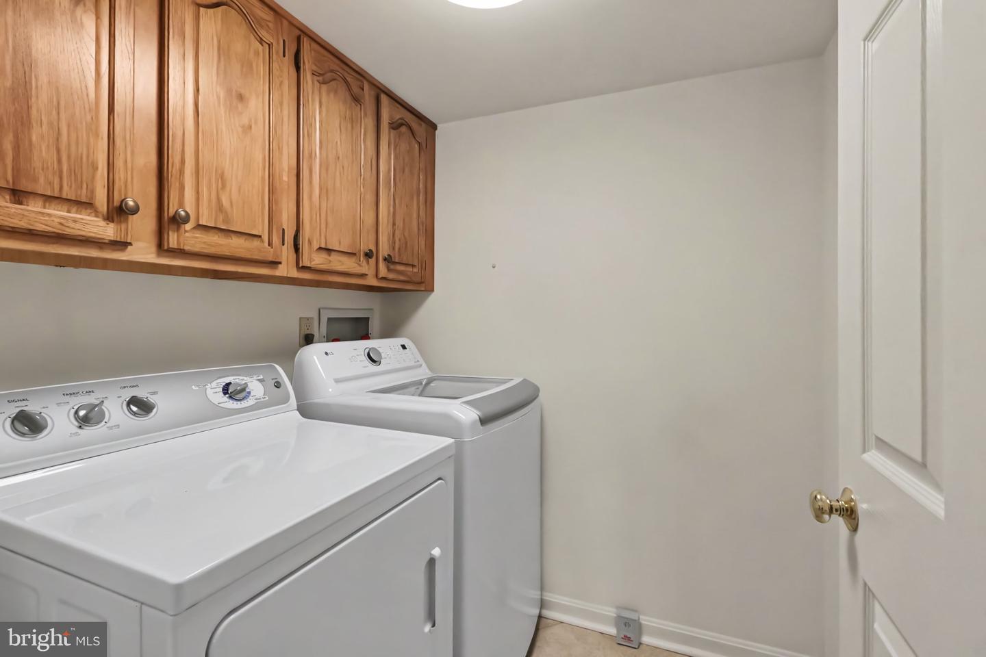 84 Cambridge Dr Property Photo 13