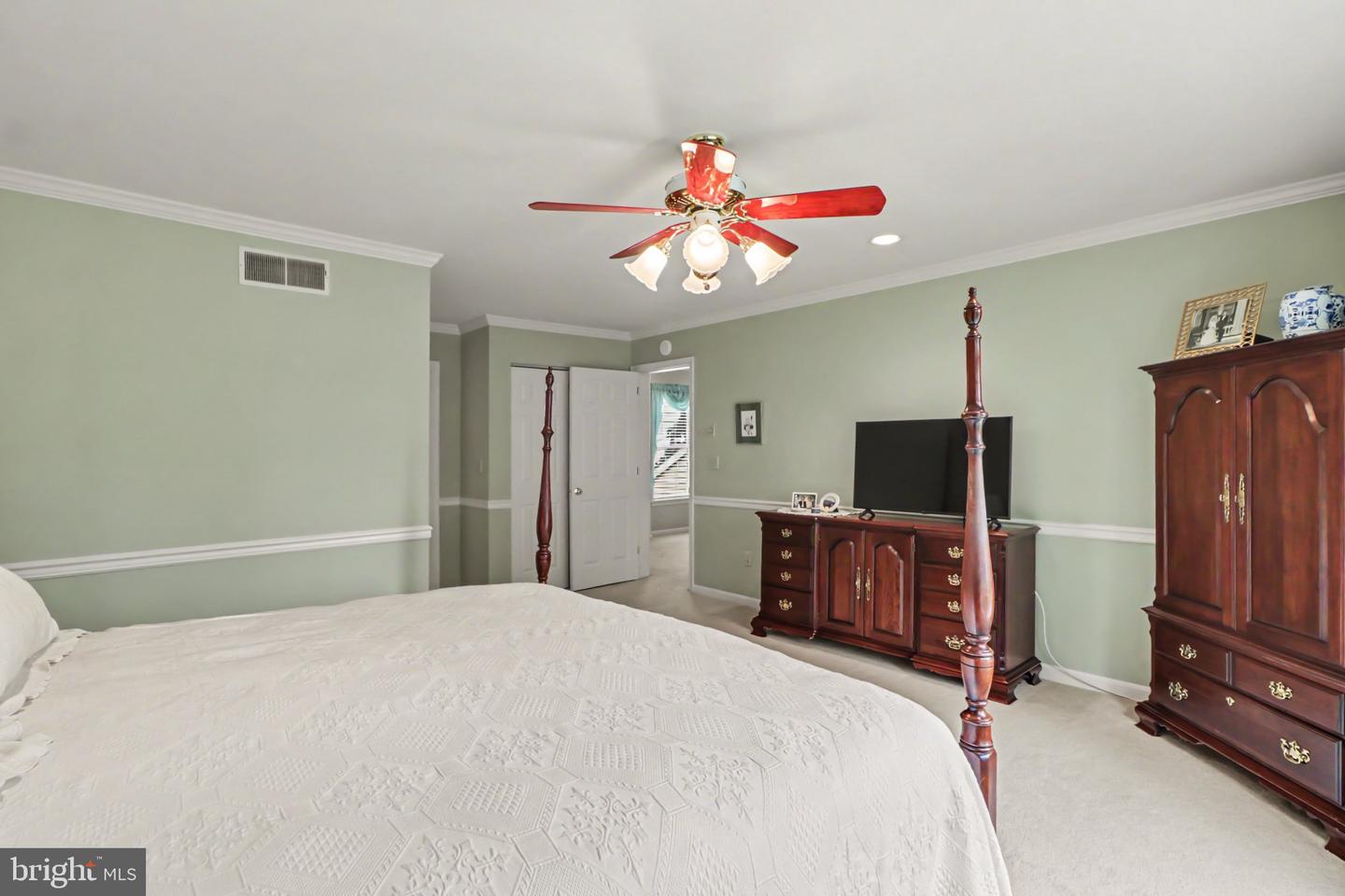 84 Cambridge Dr Property Photo 19