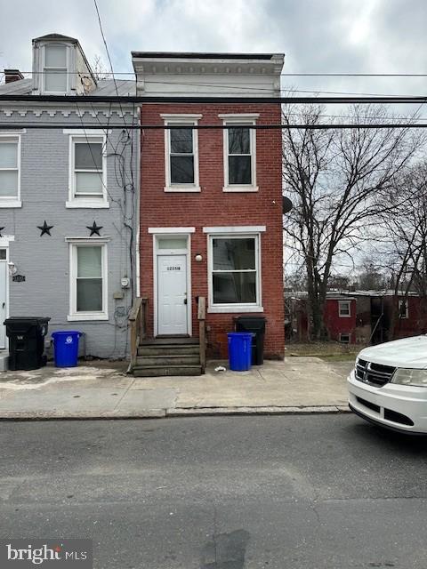 1235 Bailey St Property Photo 2