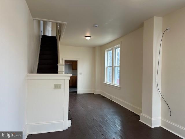 1235 Bailey St Property Photo 3