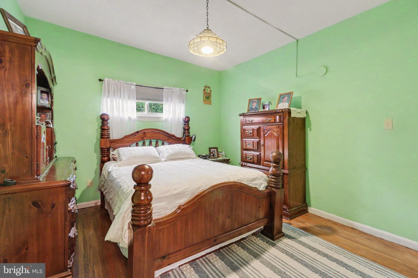 7085 Huntingdon St Property Photo 13