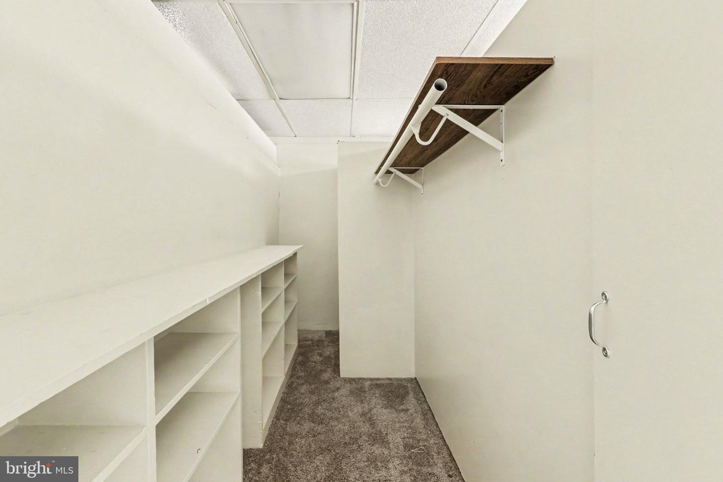 PADA2063852 Property Photo 11