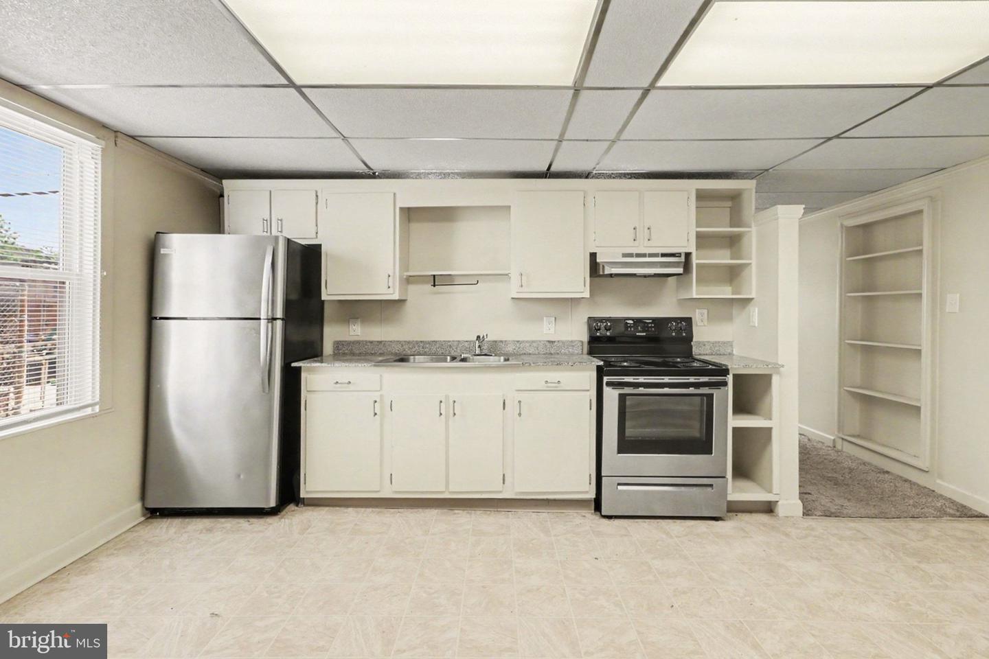 PADA2063852 Property Photo 15