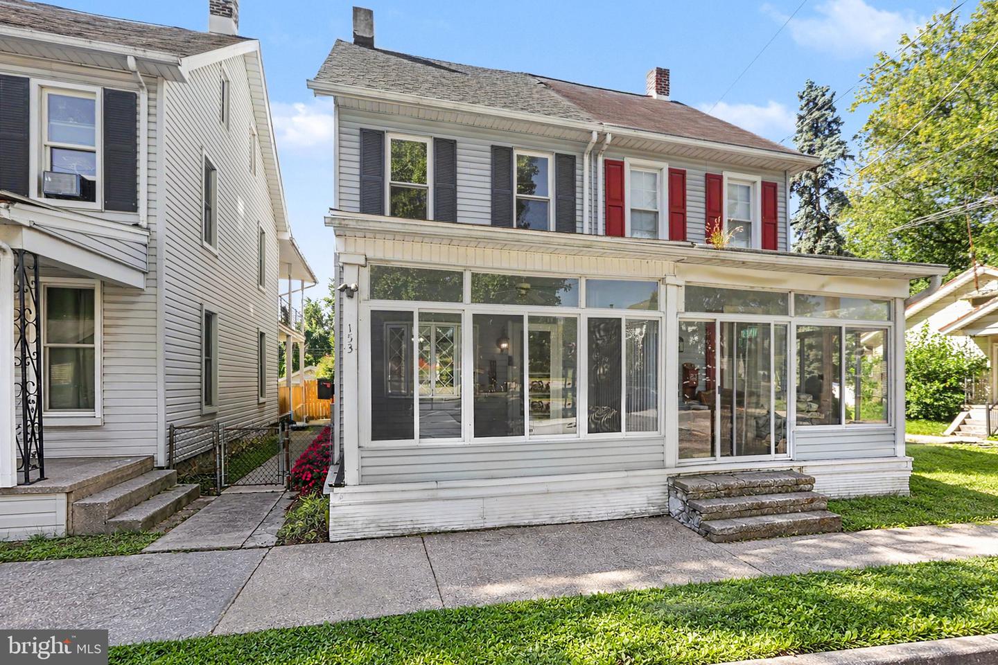 153 MARKET ST Property Photo 1