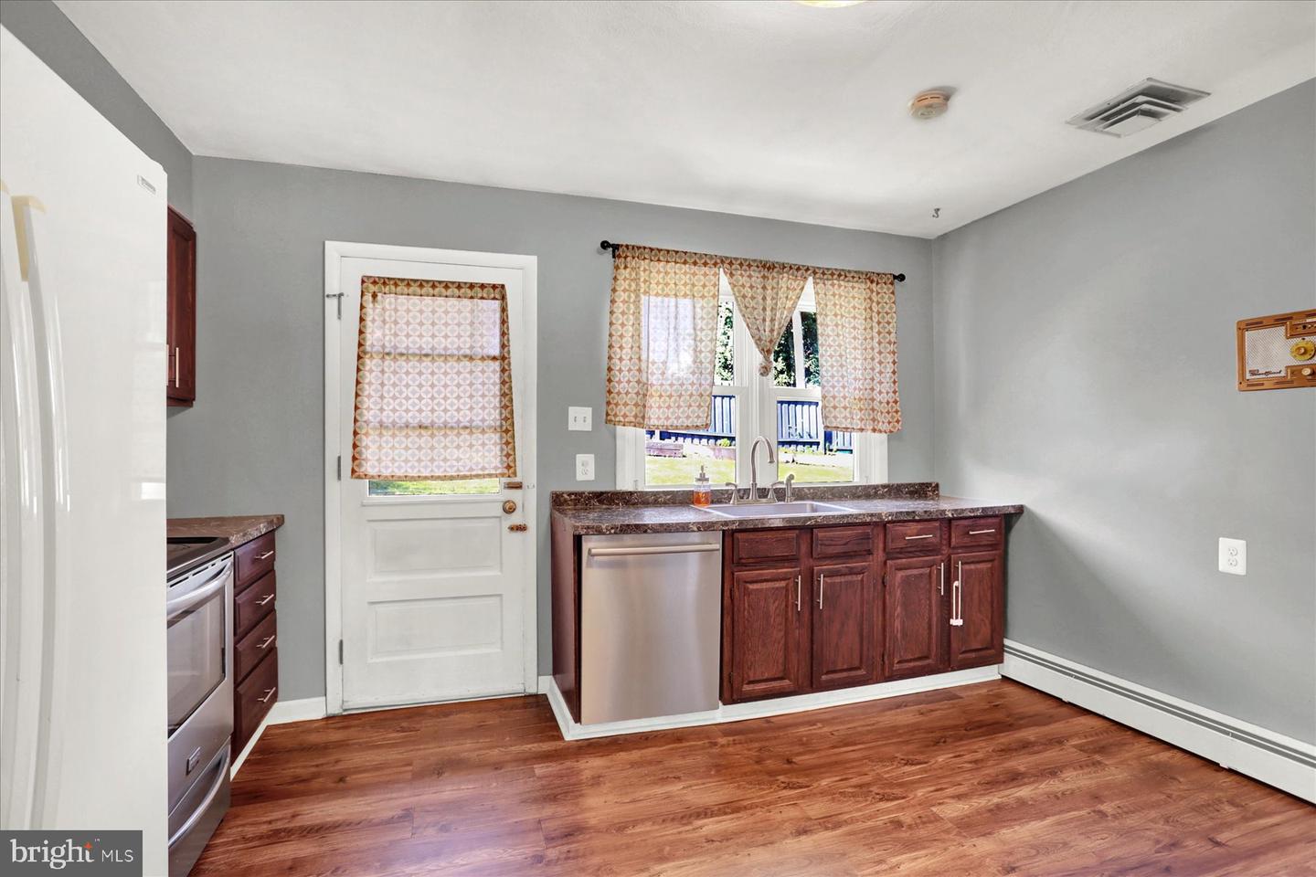 513 Alden St Property Photo 15