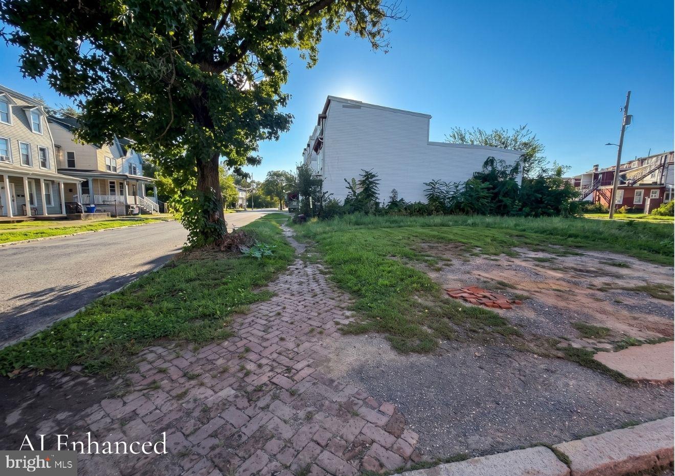1618 Swatara St Property Photo 3