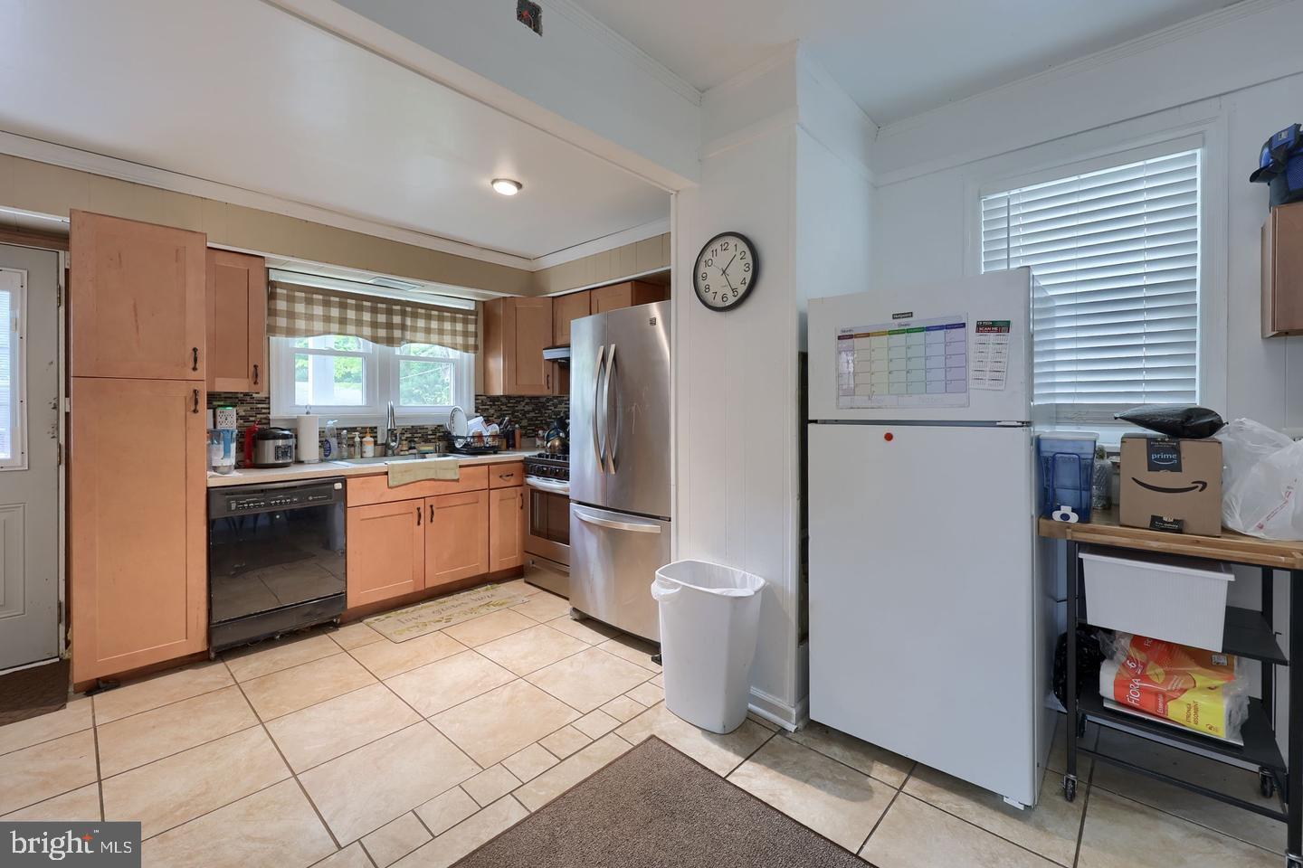 114 Kelso St Property Photo 8