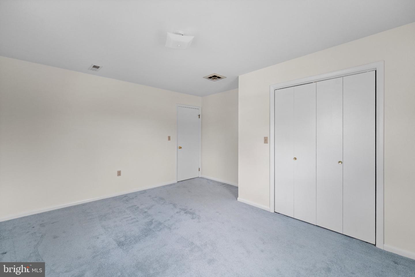 903 Manor Dr Property Photo 30