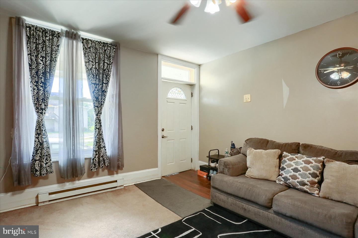 2031 Logan St Property Photo 5