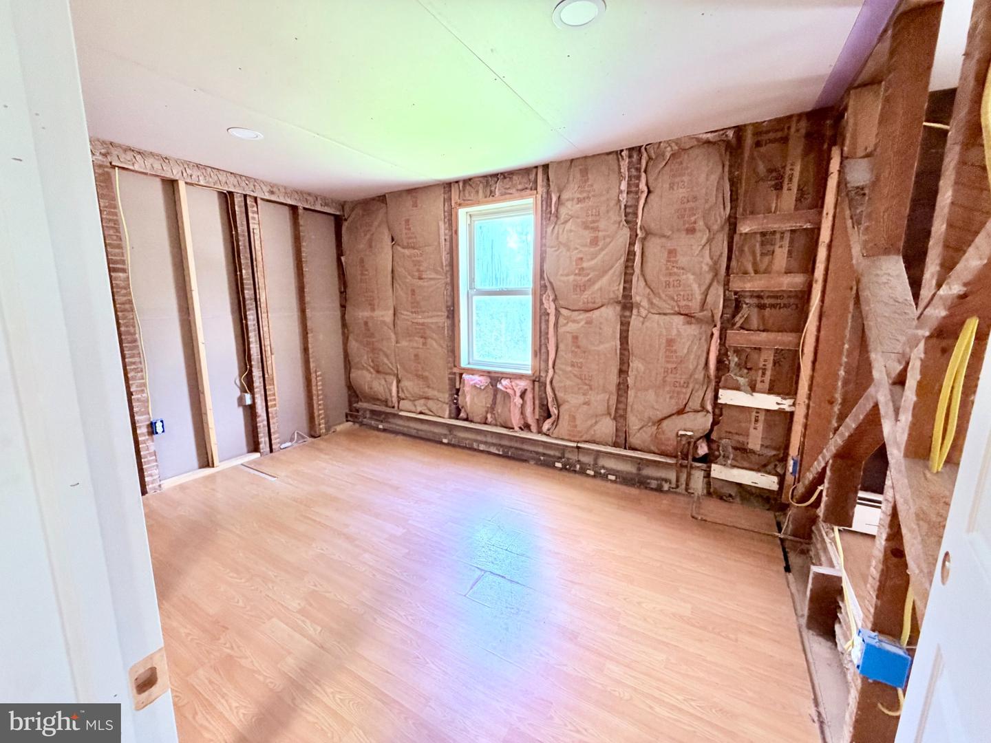 422 E Market Street Property Photo 20