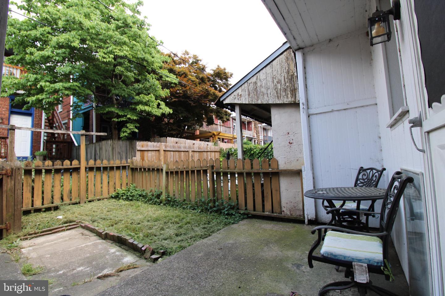 1611 Susquehanna St Property Photo 6