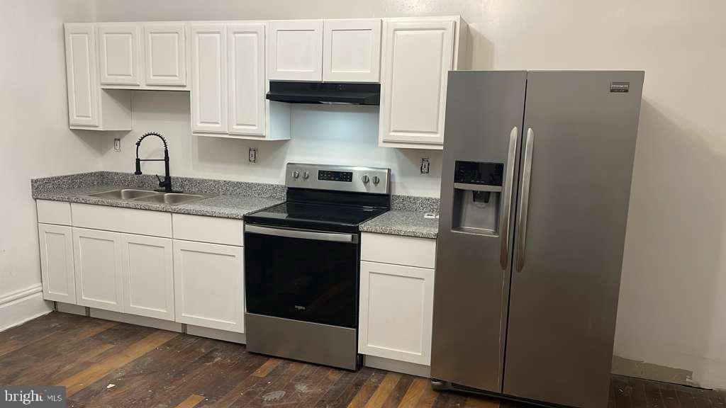 1412 Regina St Property Photo 4