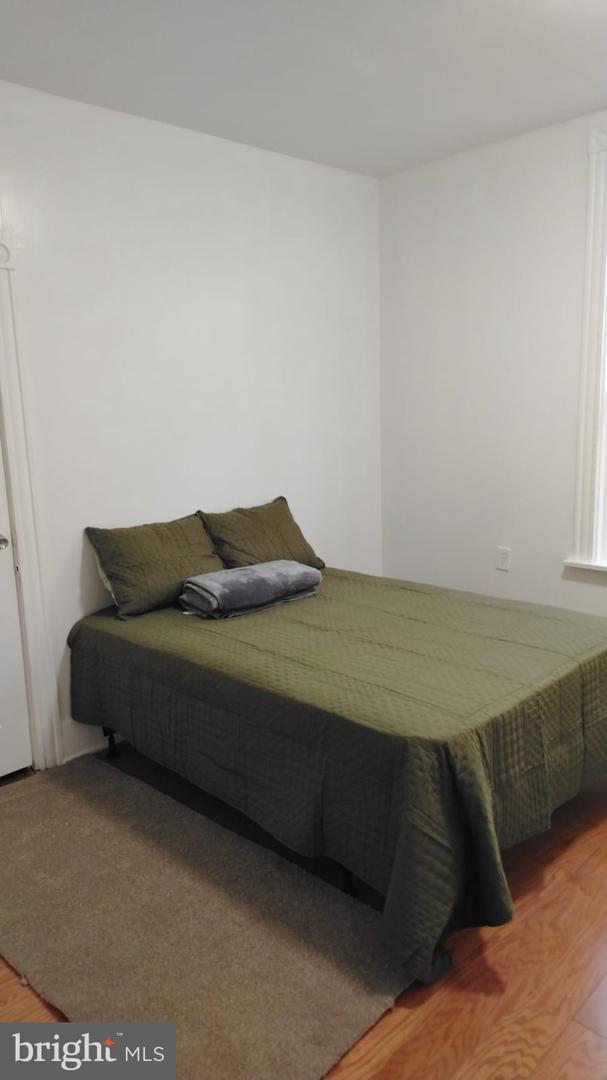 1412 Regina St Property Photo 8