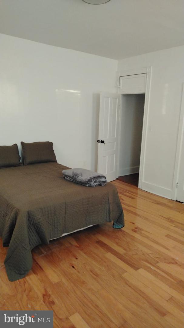 1412 Regina St Property Photo 9