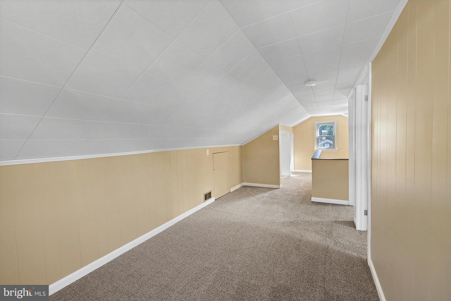 5009 Colorado Ave Property Photo 15