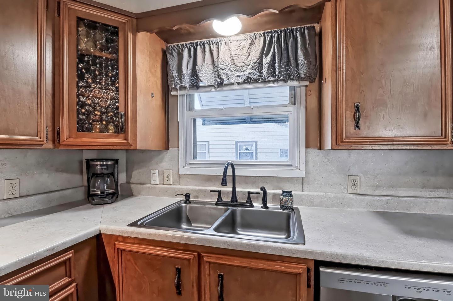 4521 Londonderry Rd Property Photo 10