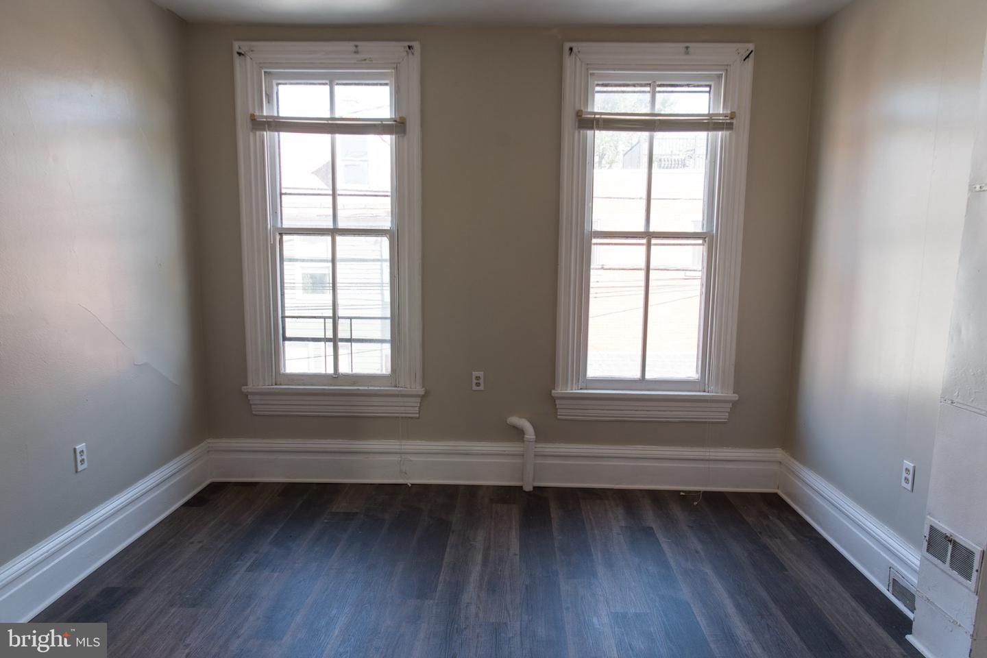 127 Herr St Property Photo 19