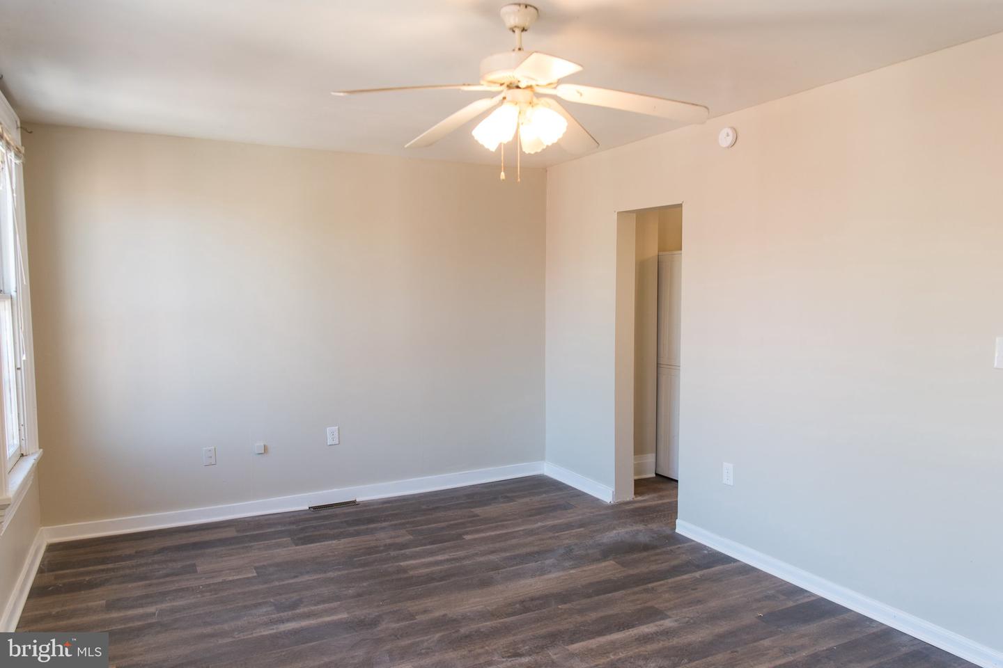 127 Herr St Property Photo 29