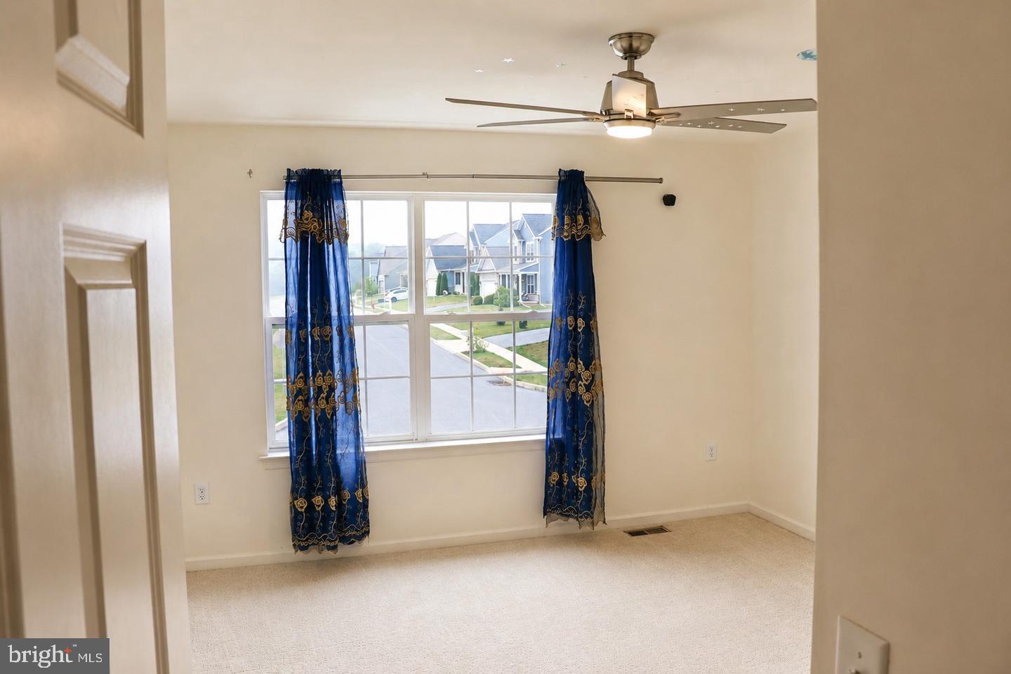 PADA2064650 Property Photo 10