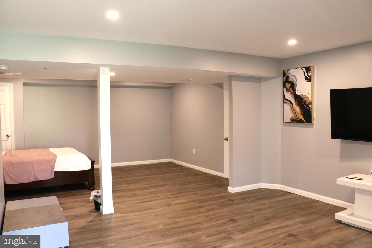PADA2064650 Property Photo 18
