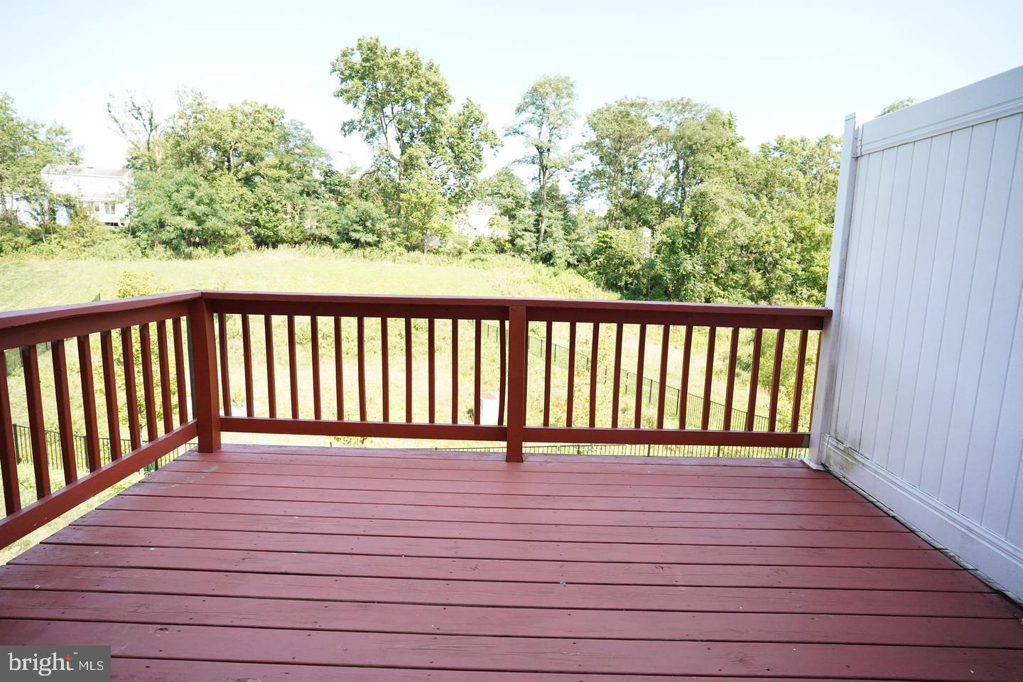 PADA2064650 Property Photo 28