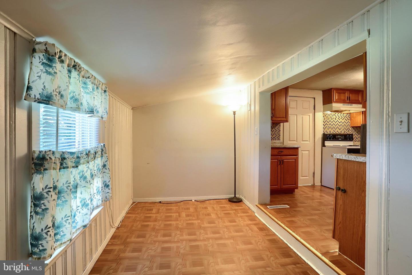 101 S 48th St Property Photo 11